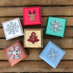 Six 6cm wooden gift boxes, handpainted and decorated 